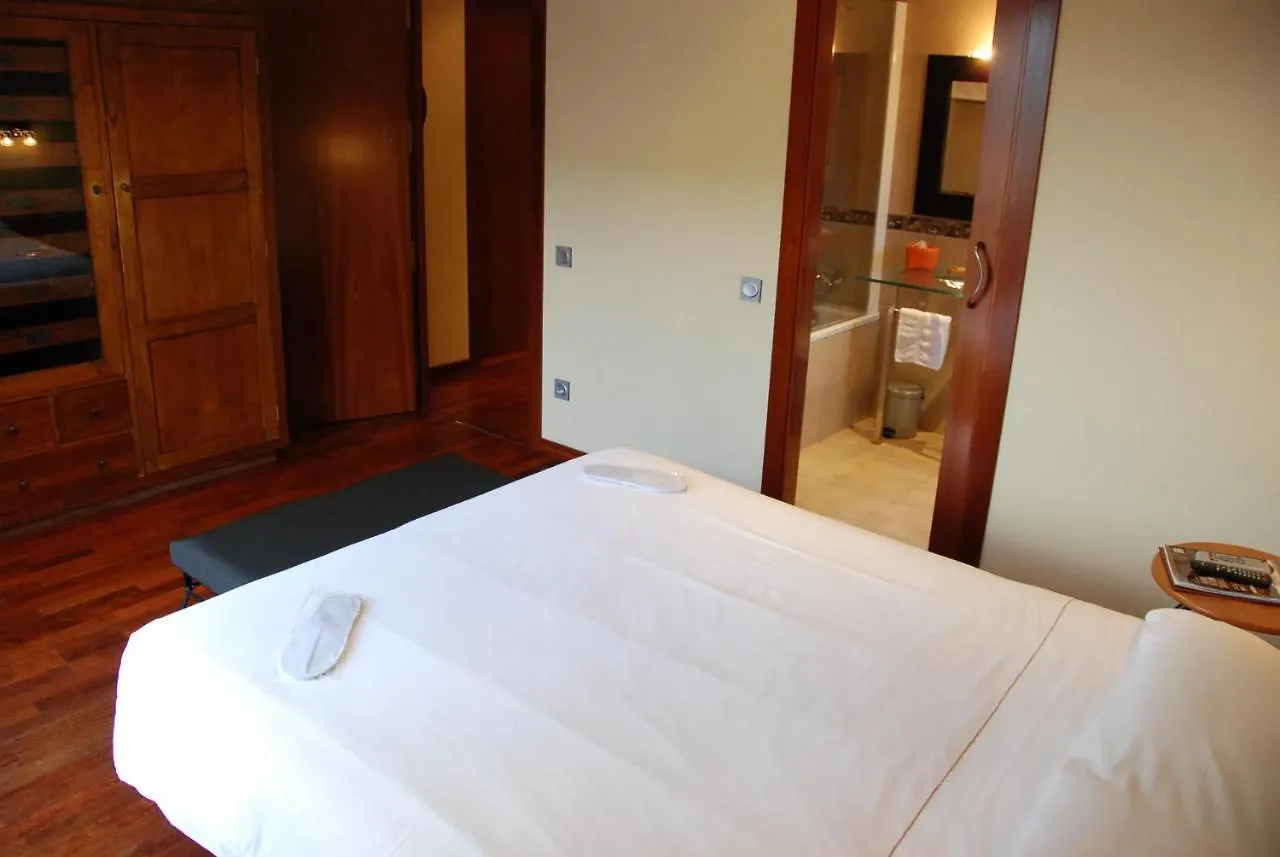 Hotel Dom Organya